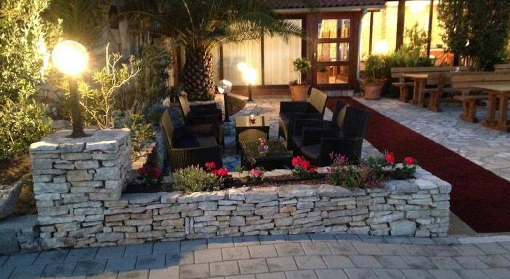 Hotel Plava Laguna Tisno Exterior photo